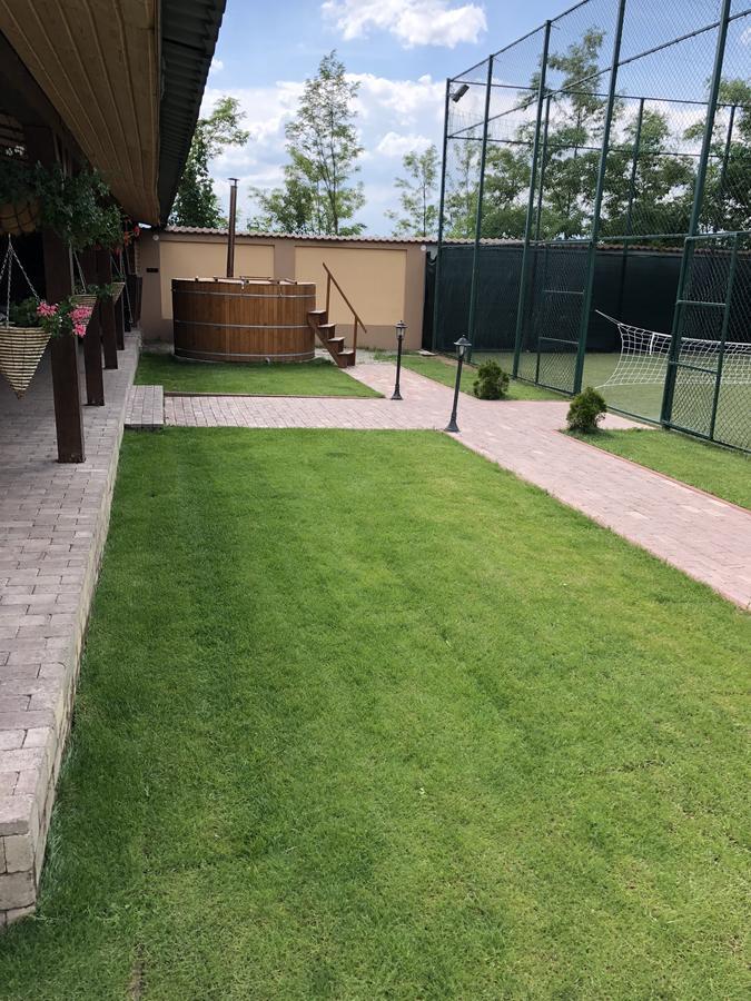 Vila Smiley Avrig Exterior photo